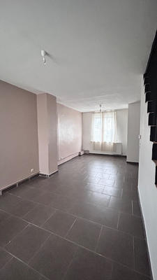 Maison - 82 m² - 5 pièces