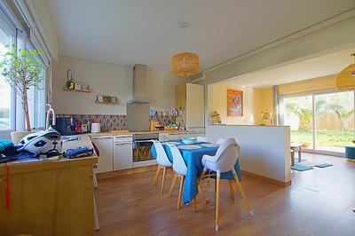 Maison - 122 m² - 5 pièces