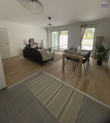Appartement - 87 m² - 4 pièces