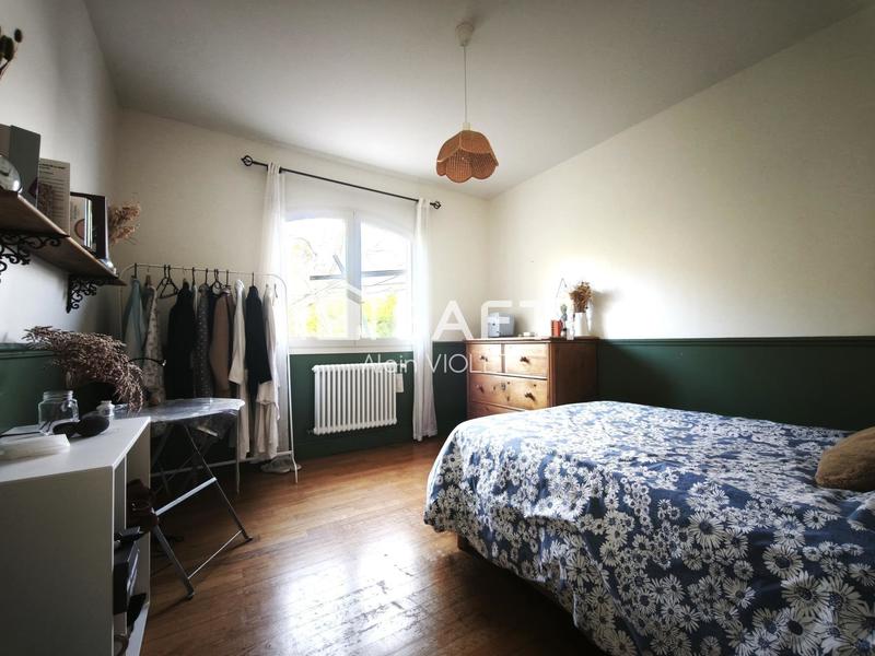 Maison - 190 m² - 6 pièces