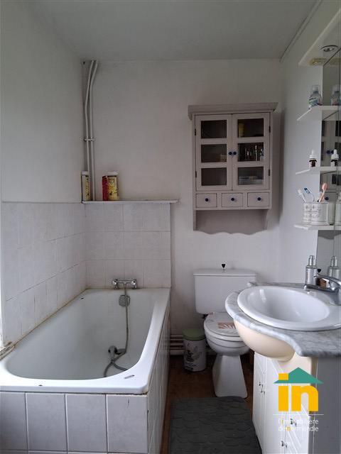 Demeure - 115 m² - 6 pièces