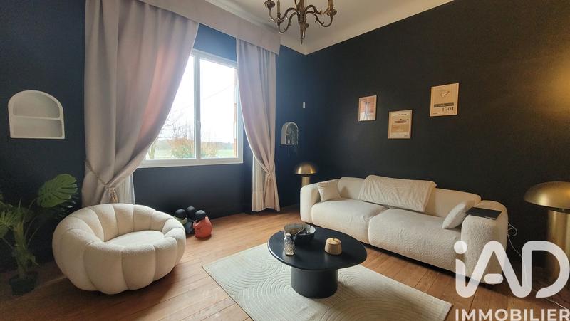 Maison - 226 m² - 8 pièces