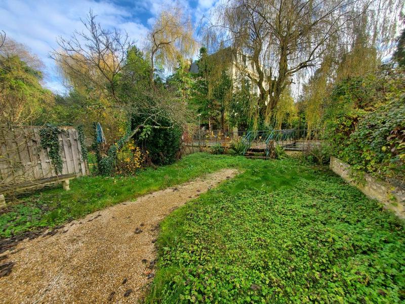 Maison de ville - 145 m² - 5 pièces