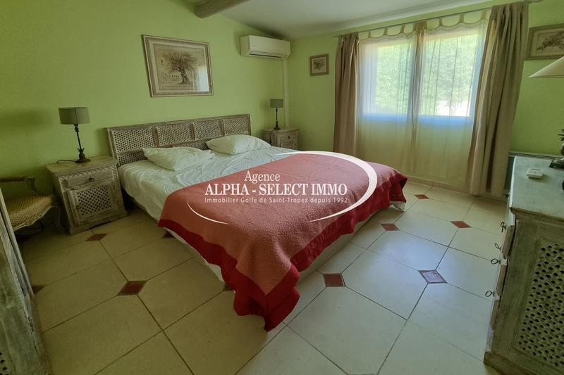 Villa - 168 m² - 7 pièces