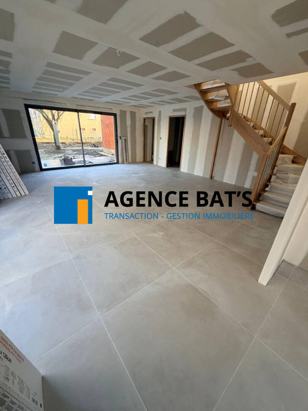 Maison - 144 m² - 5 pièces