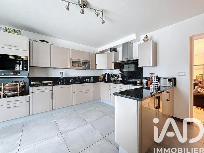 Maison - 140 m² - 7 pièces