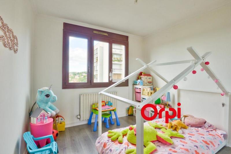 Appartement - 72 m² - 4 pièces