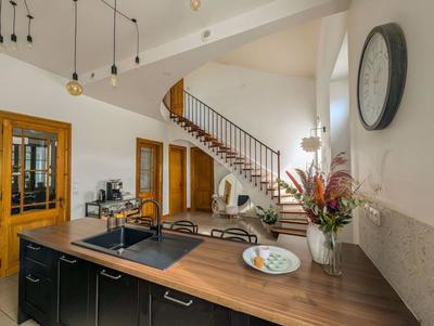 Maison ancienne - 180 m² - 5 pièces