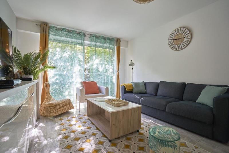 Appartement - 149 m² - 7 pièces