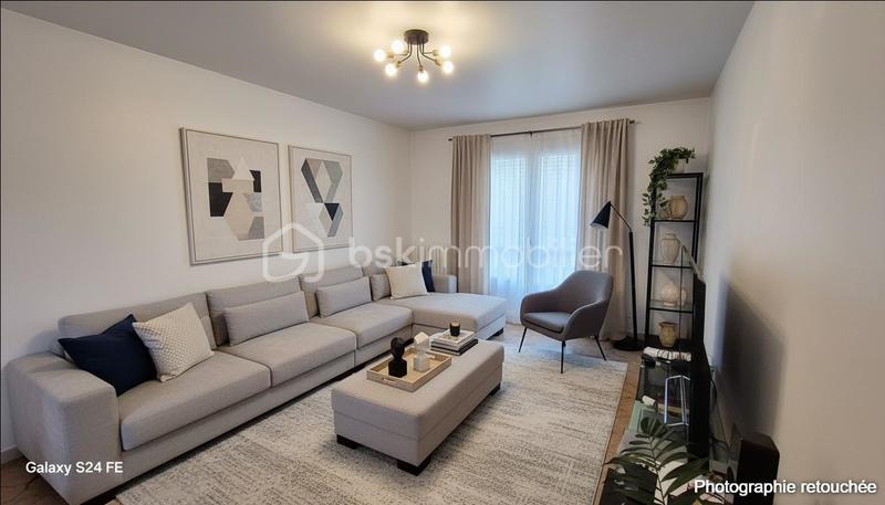 Maison - 100 m² - 5 pièces