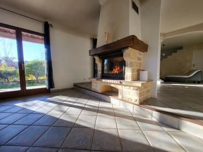 Maison traditionnelle - 172 m² - 6 pièces