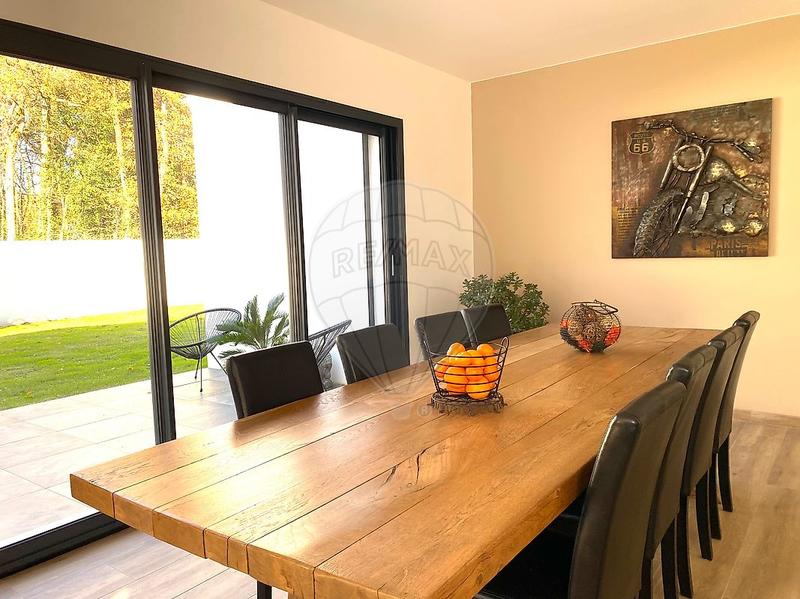 Maison - 130 m² - 4 pièces