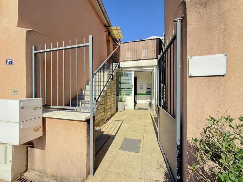 Bureau - 54 m² - 3 pièces