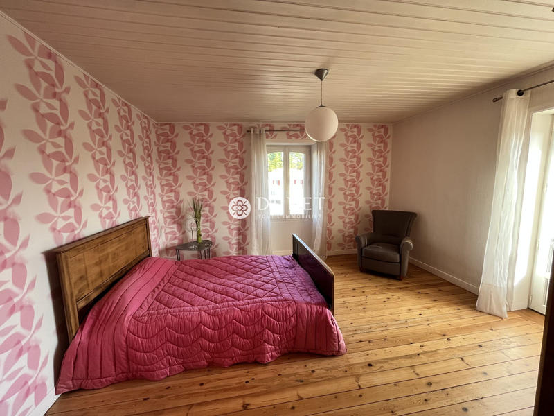 Maison ancienne - 144 m² - 8 pièces