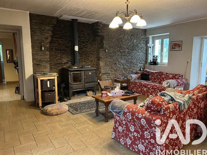 Maison - 144 m² - 5 pièces
