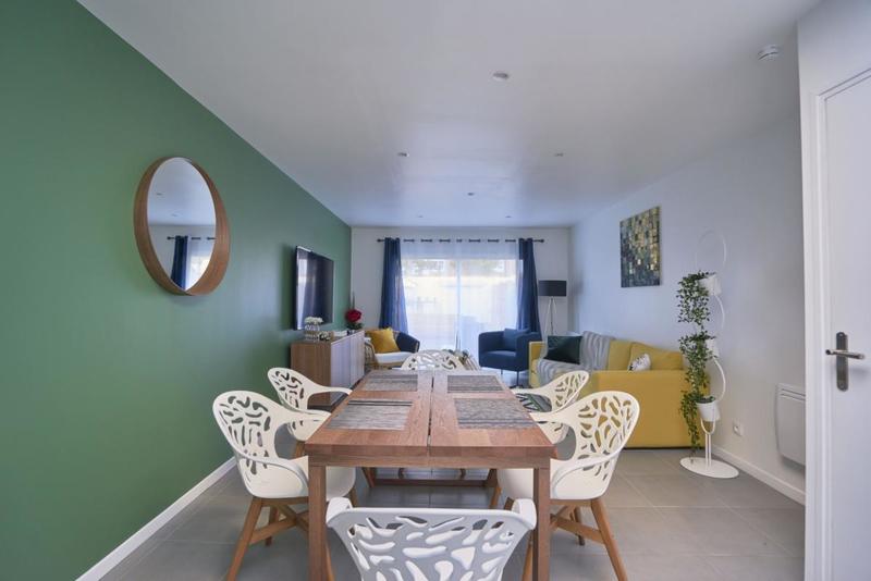 Maison - 103 m² - 6 pièces