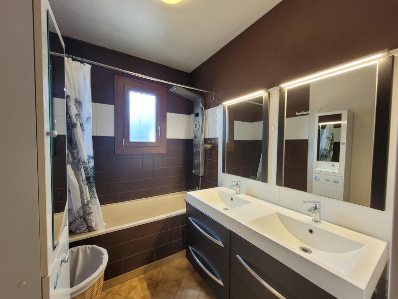 Maison - 129 m² - 7 pièces