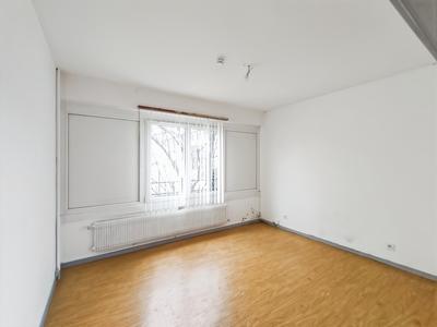 Appartement - 77 m² - 4 pièces