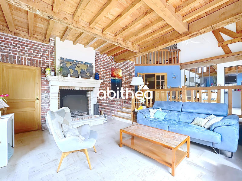 Maison - 320 m² - 7 pièces