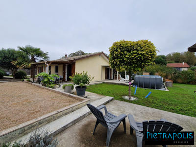 Maison - 105 m² - 5 pièces