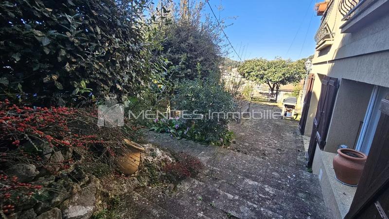 Villa - 147 m² - 4 pièces