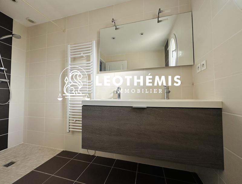 Maison - 135 m² - 7 pièces