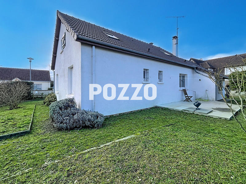 Maison - 105 m² - 5 pièces