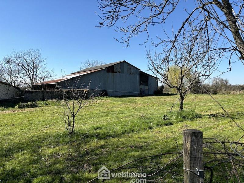 Maison - 265 m² - 8 pièces