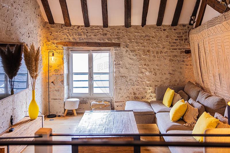 Appartement - 104 m² - 5 pièces