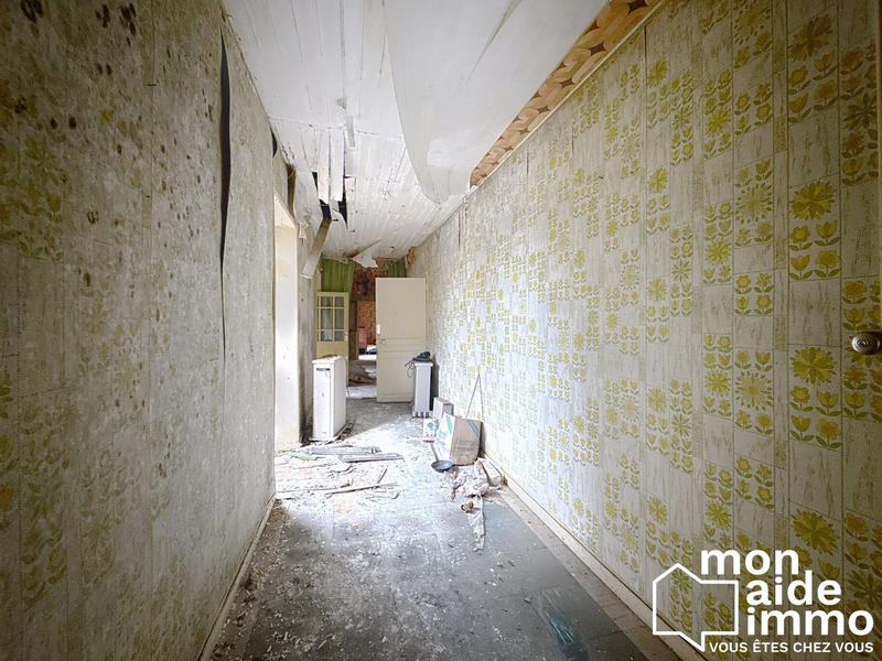 Maison ancienne - 990 m² - 15 pièces