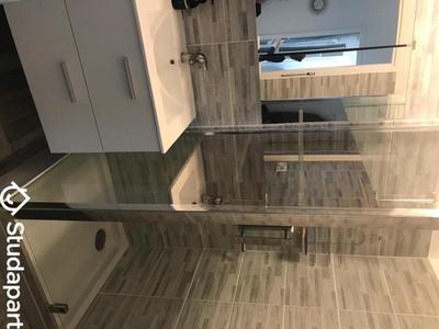 Chambre - 9 m² - 1 pièce