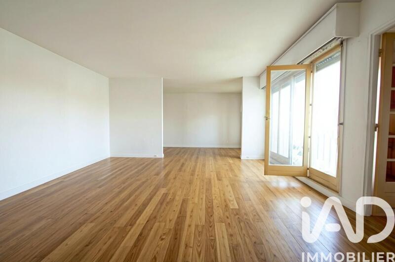 Appartement - 100 m² - 4 pièces