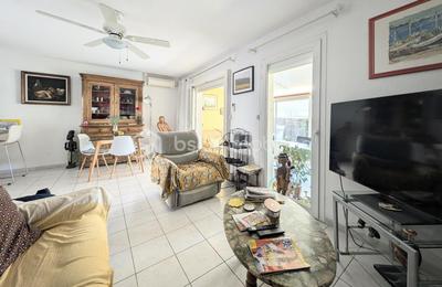 Pavillon - 90 m² - 5 pièces