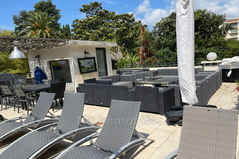 Villa - 180 m² - 5 pièces