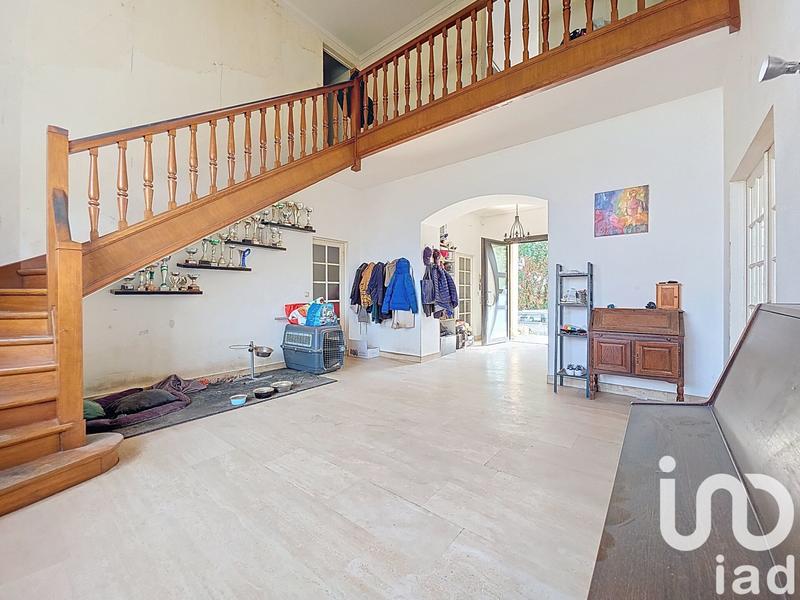 Maison - 256 m² - 9 pièces