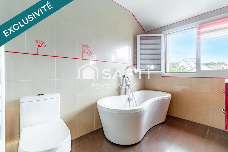 Villa - 318 m² - 13 pièces