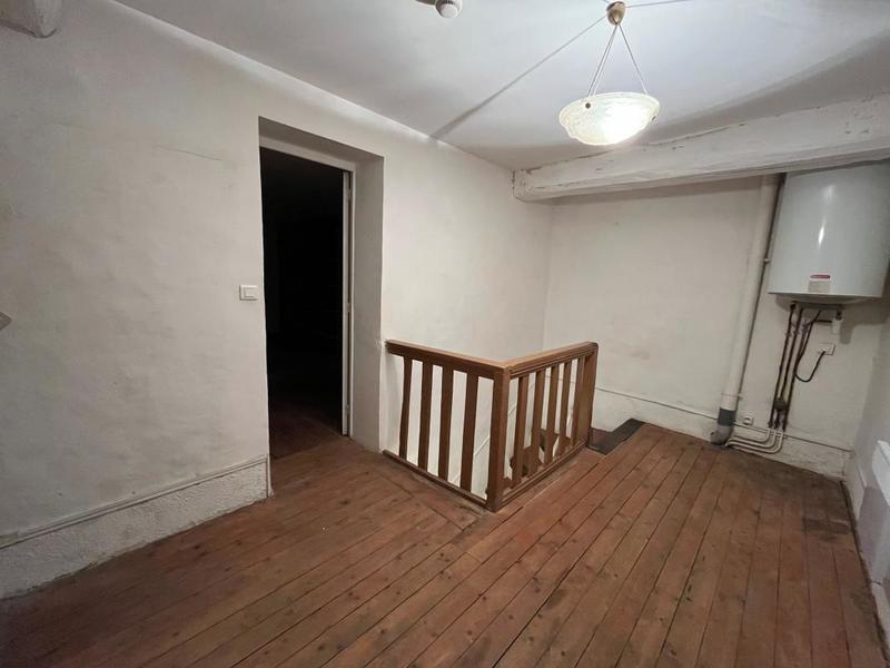 Maison - 90 m² - 3 pièces