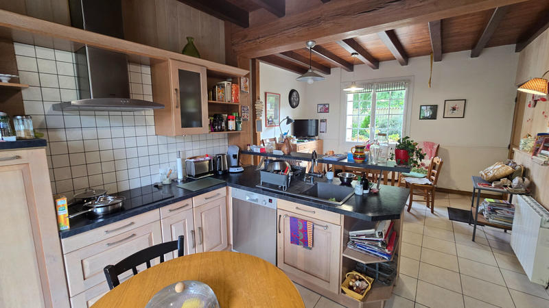 Maison - 146 m² - 6 pièces