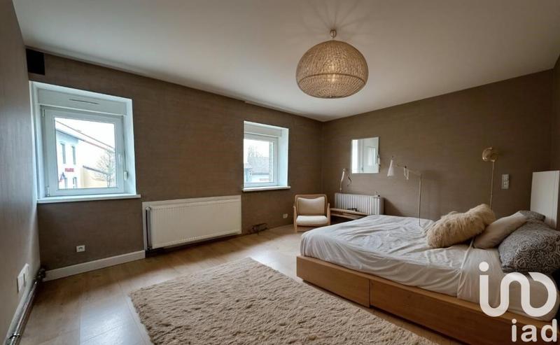 Maison - 142 m² - 6 pièces