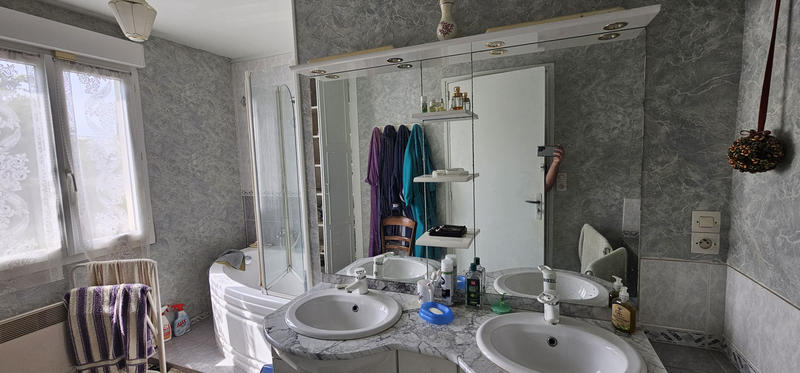 Maison - 151 m² - 6 pièces