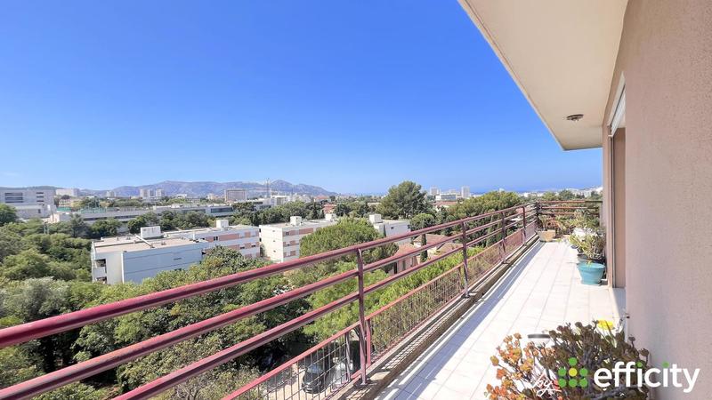 Appartement - 90 m² - 4 pièces