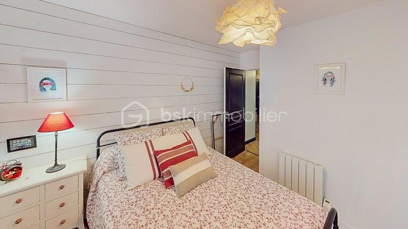 Appartement - 83 m² - 4 pièces