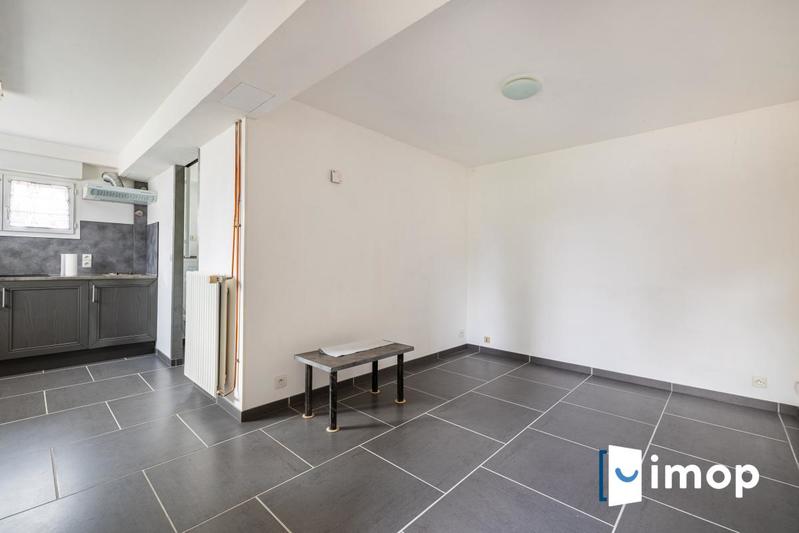 Maison - 210 m² - 5 pièces