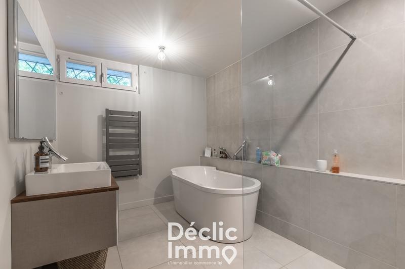 Maison - 142 m² - 5 pièces