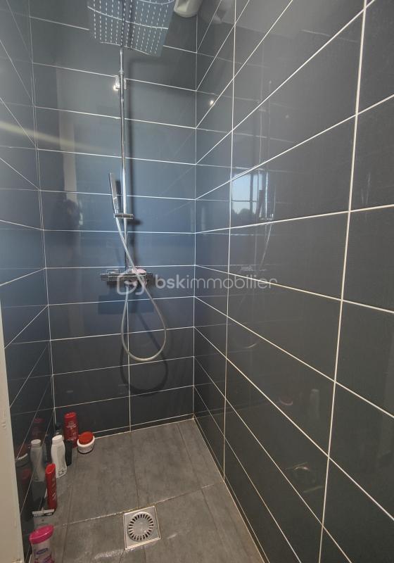 Maison - 152 m² - 6 pièces