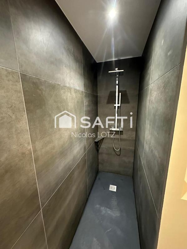 Maison - 187 m² - 6 pièces