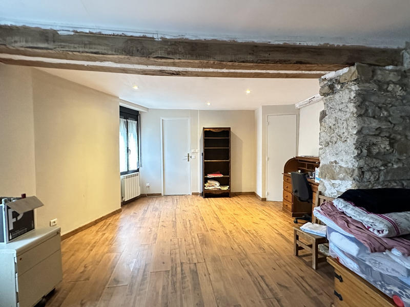 Maison - 192 m² - 5 pièces