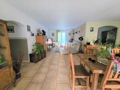 Maison - 108 m² - 4 pièces