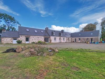 Longère - 220 m² - 9 pièces