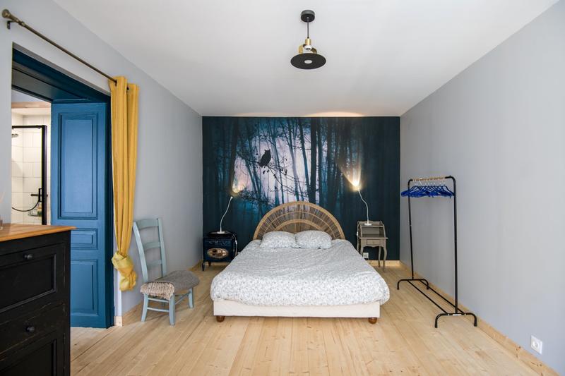 Maison - 425 m² - 12 pièces